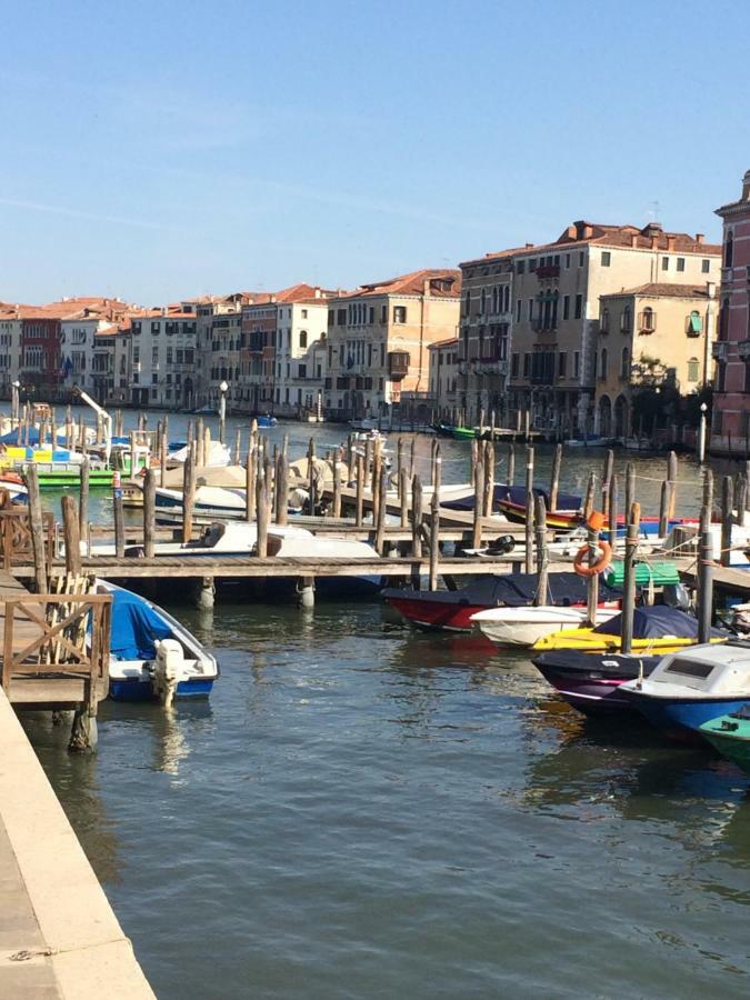 Venetian House Apartment Exterior photo